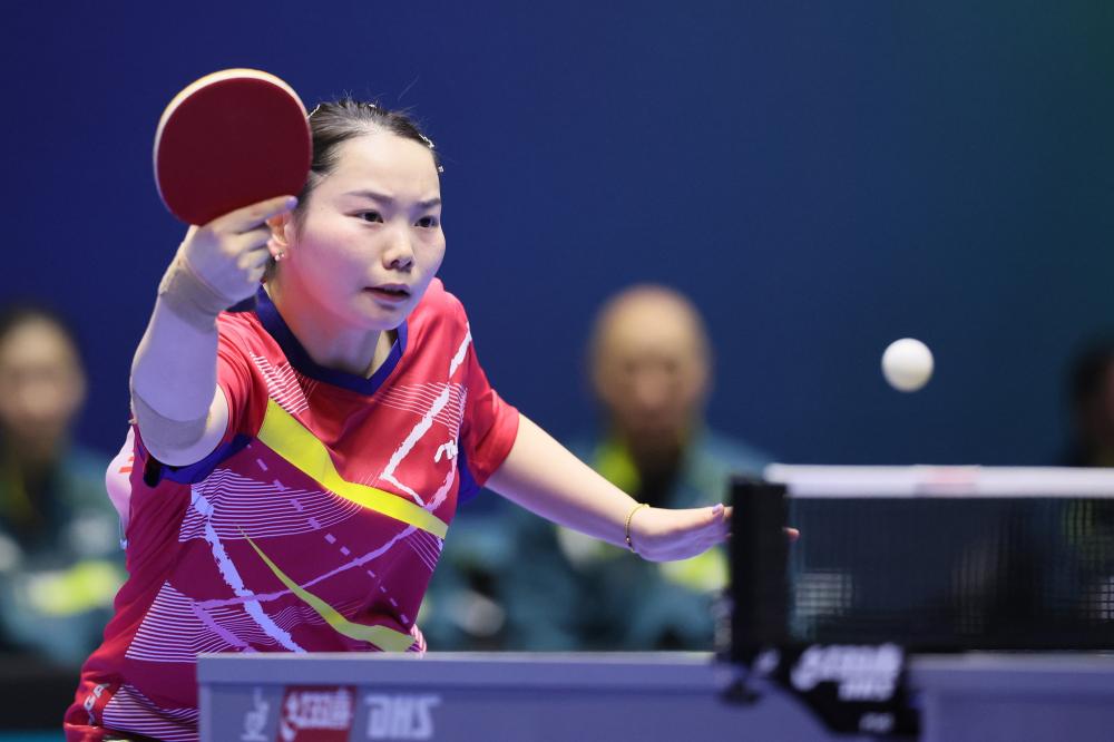 雄鹿三将合砍70分却遭三连败！利拉德缺阵导致进攻不振，争冠形势堪忧.